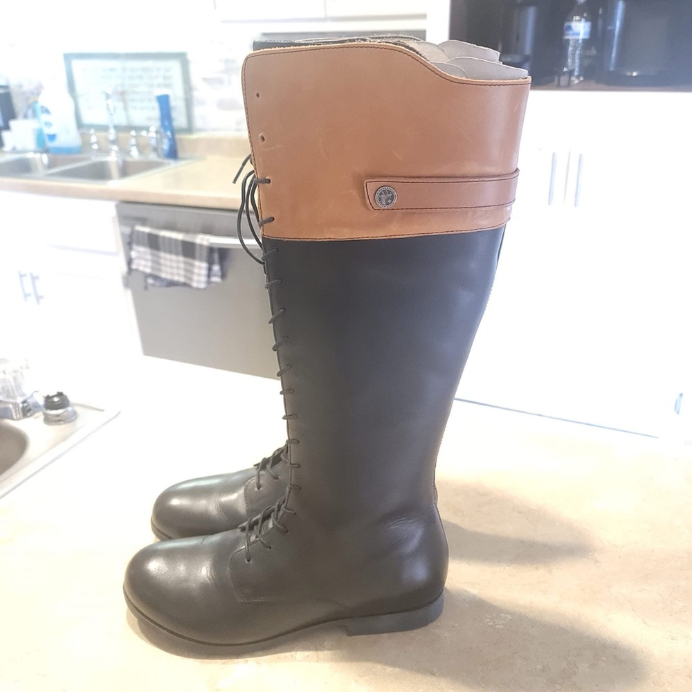 Birkenstock Langford Knee High Lace Up Boots
Size 9, New never worn, no box.